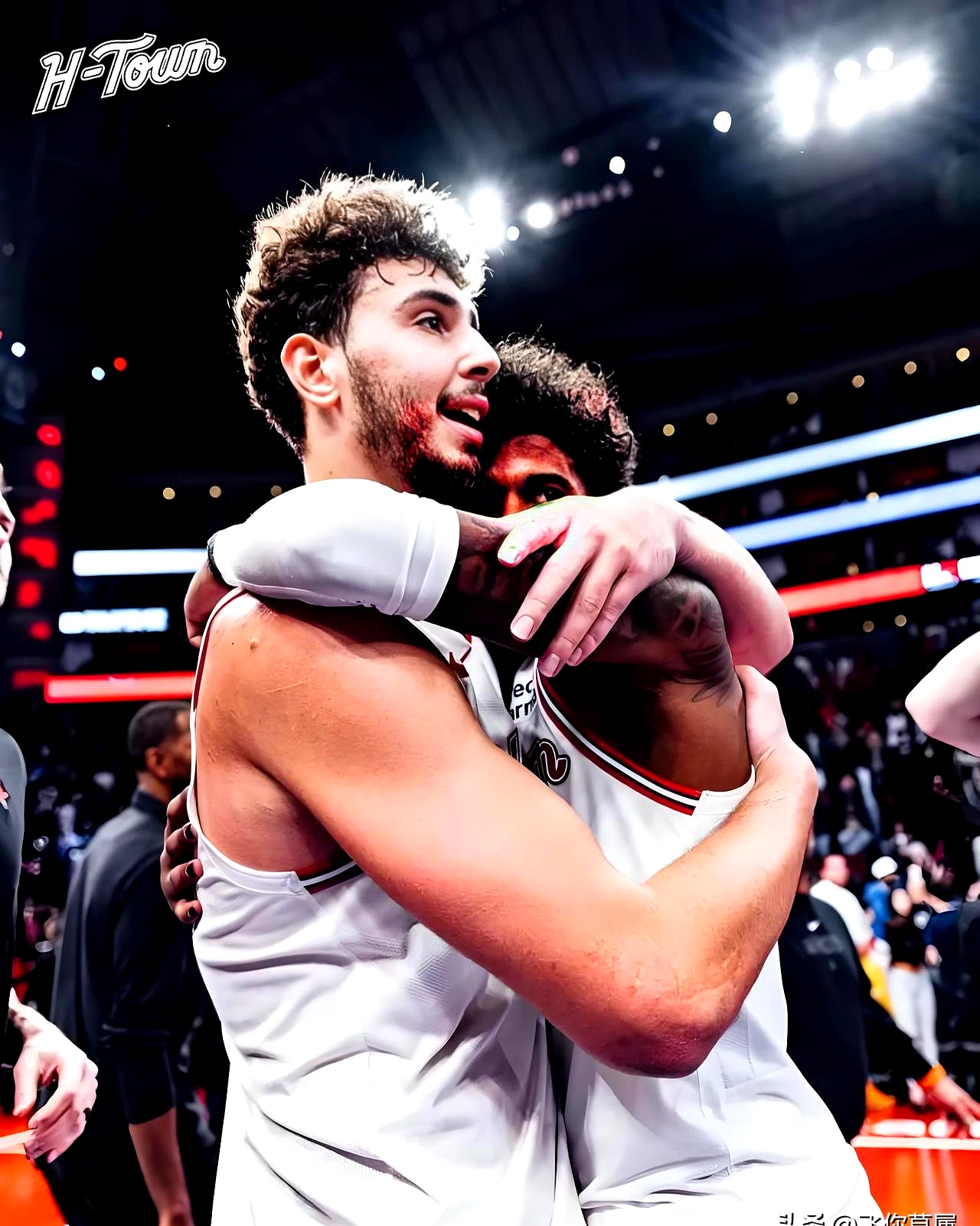 包含NBA季后赛赛后走向成谜，皇家社会止住颓势，管理层满意，年轻球员得到机会的词条